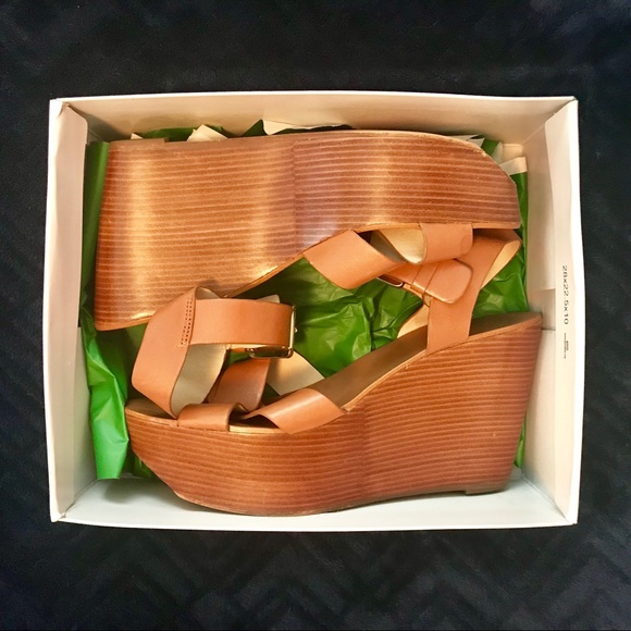 Michael Kors platform - Picture 3 of 6